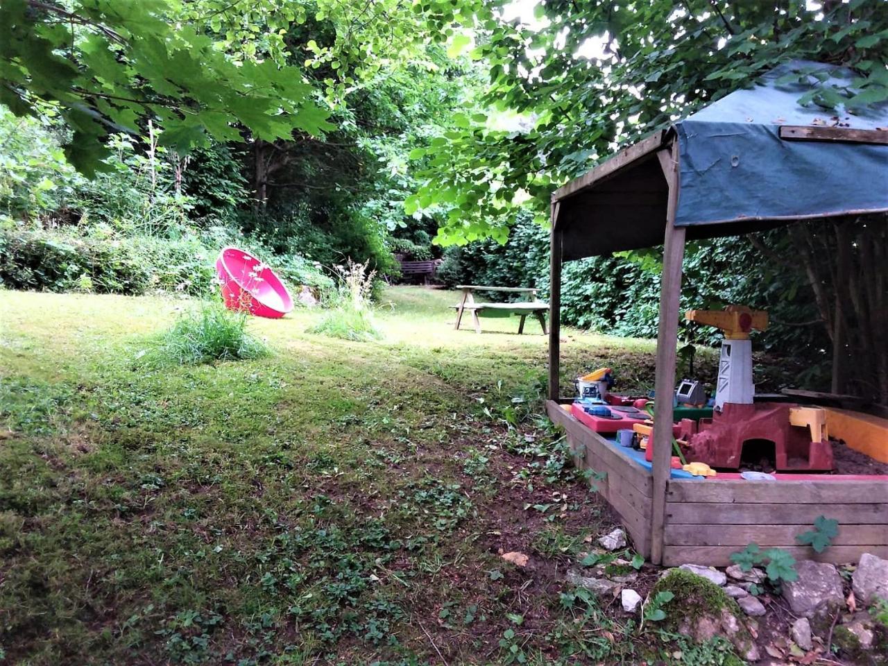 Ferienwohnung Ringbergblick Suhl Bagian luar foto